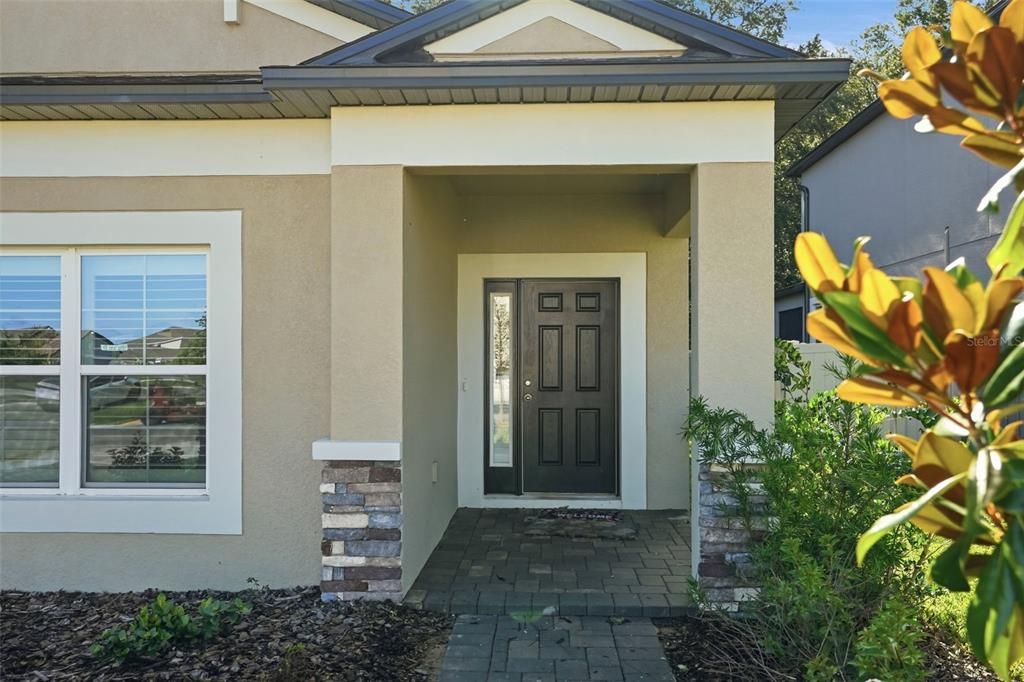For Sale: $385,000 (4 beds, 3 baths, 2057 Square Feet)