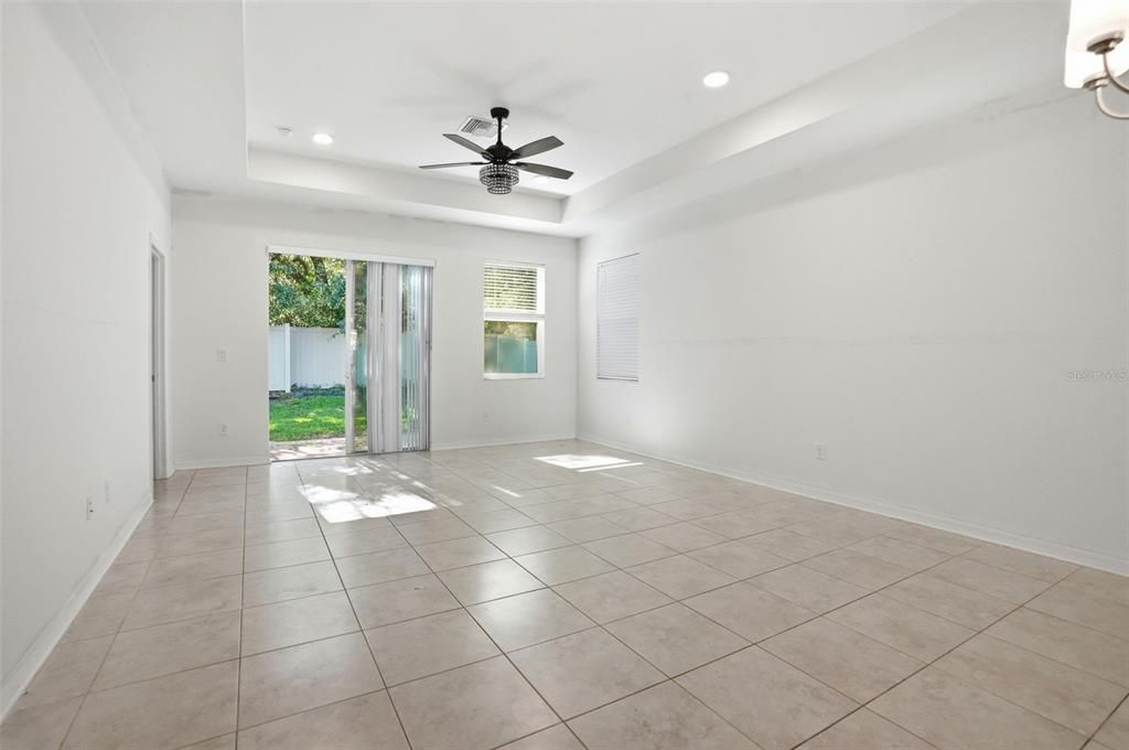 For Sale: $385,000 (4 beds, 3 baths, 2057 Square Feet)