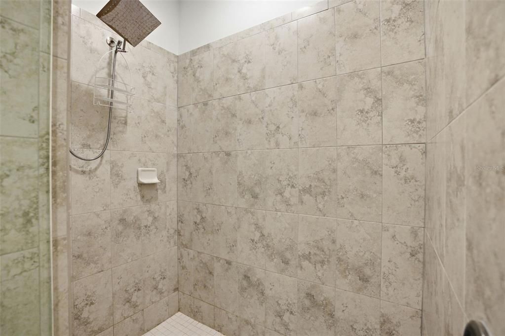 For Sale: $385,000 (4 beds, 3 baths, 2057 Square Feet)