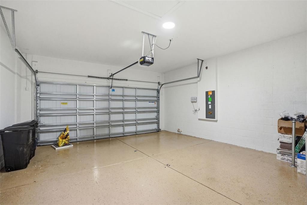 For Sale: $385,000 (4 beds, 3 baths, 2057 Square Feet)