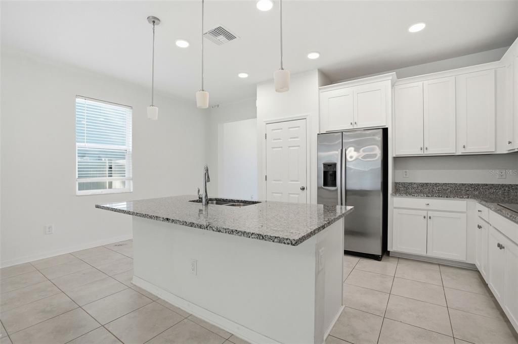 For Sale: $385,000 (4 beds, 3 baths, 2057 Square Feet)
