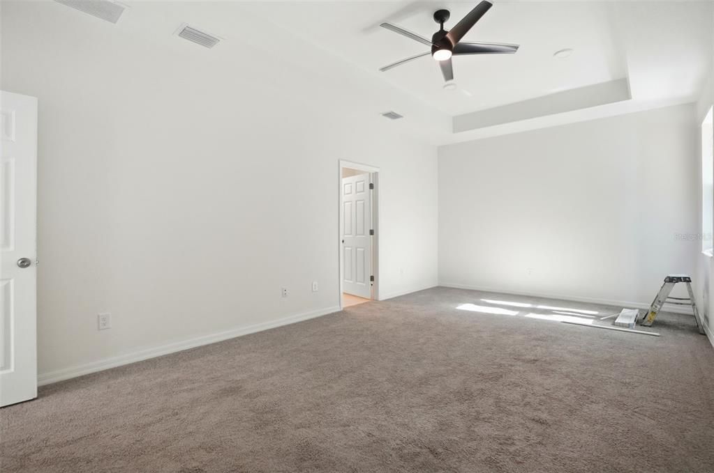 For Sale: $385,000 (4 beds, 3 baths, 2057 Square Feet)