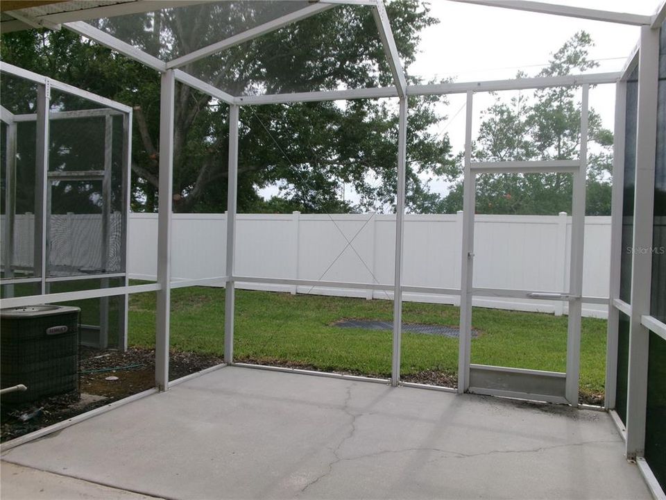 For Rent: $1,800 (2 beds, 2 baths, 1383 Square Feet)