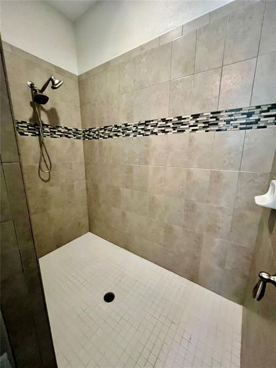 В аренду: $2,995 (4 спален, 3 ванн, 2299 Квадратных фут)
