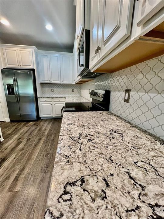 В аренду: $2,995 (4 спален, 3 ванн, 2299 Квадратных фут)