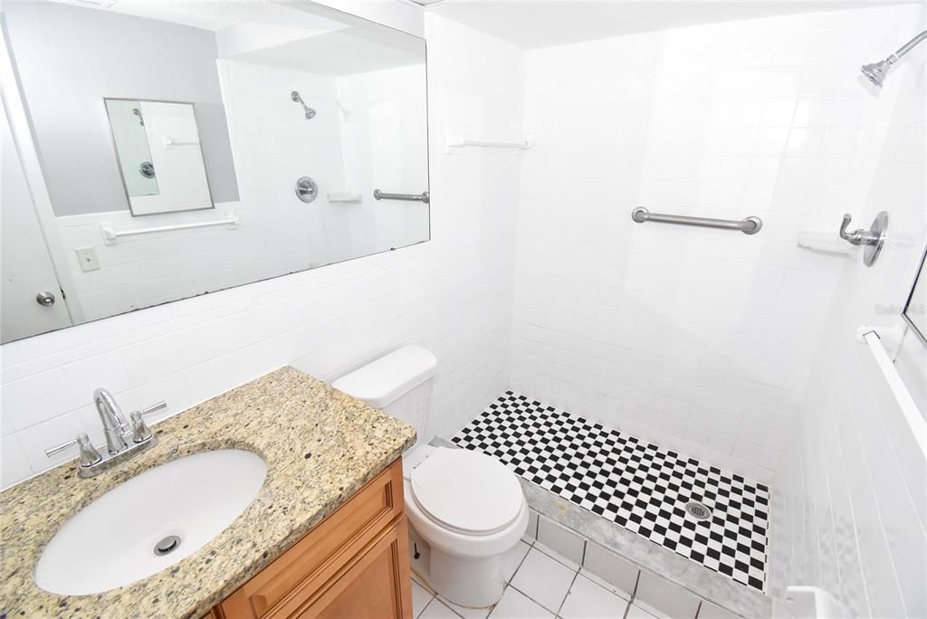 For Sale: $249,500 (3 beds, 2 baths, 1398 Square Feet)