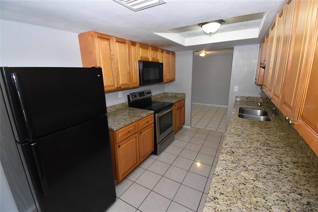 For Sale: $249,500 (3 beds, 2 baths, 1398 Square Feet)