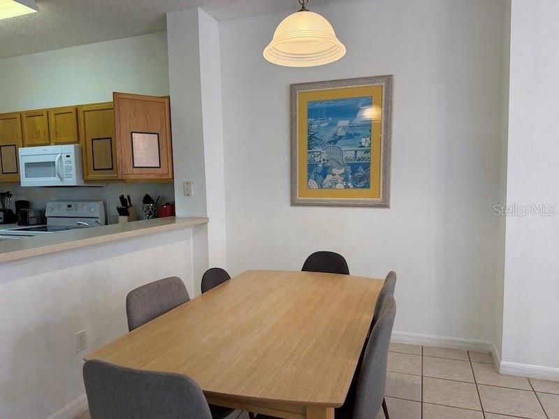 For Sale: $239,900 (3 beds, 2 baths, 1286 Square Feet)