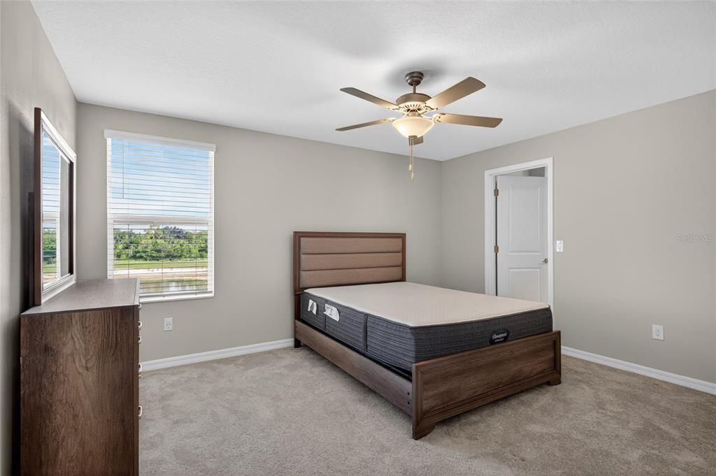 For Sale: $419,000 (4 beds, 2 baths, 1925 Square Feet)