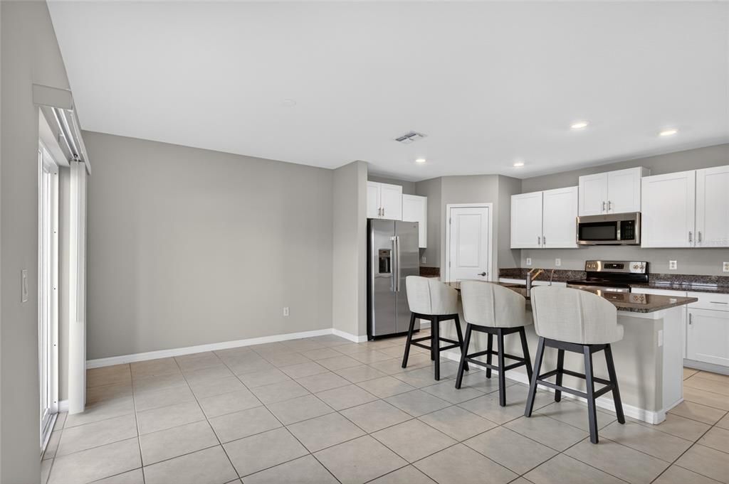 For Sale: $419,000 (4 beds, 2 baths, 1925 Square Feet)