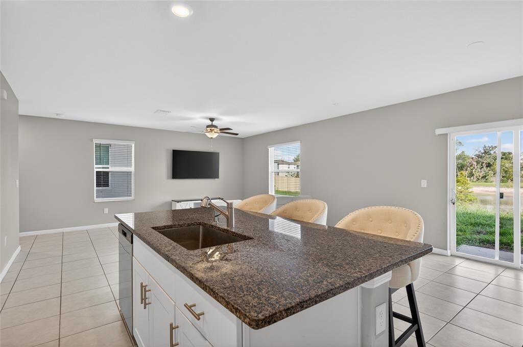 For Sale: $419,000 (4 beds, 2 baths, 1925 Square Feet)