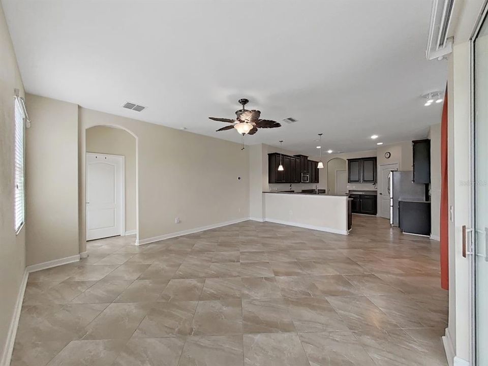 For Sale: $479,900 (4 beds, 3 baths, 2969 Square Feet)