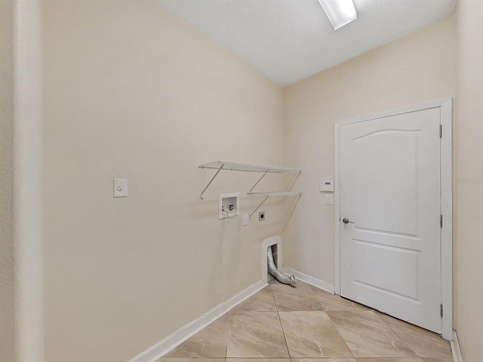 For Sale: $479,900 (4 beds, 3 baths, 2969 Square Feet)