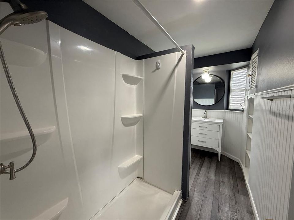На продажу: $225,000 (2 спален, 1 ванн, 1016 Квадратных фут)