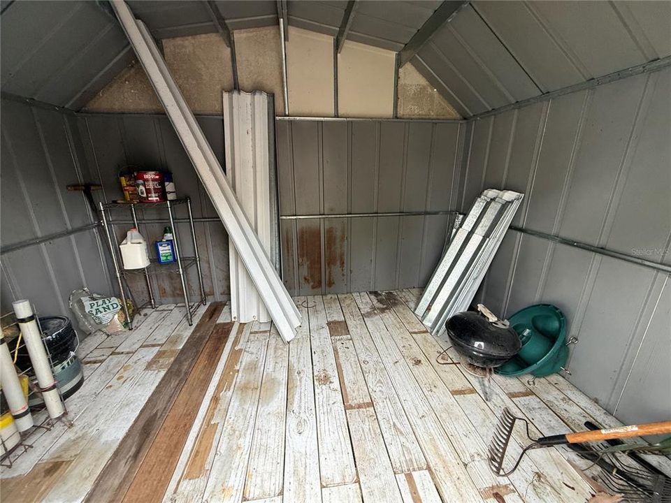 На продажу: $225,000 (2 спален, 1 ванн, 1016 Квадратных фут)