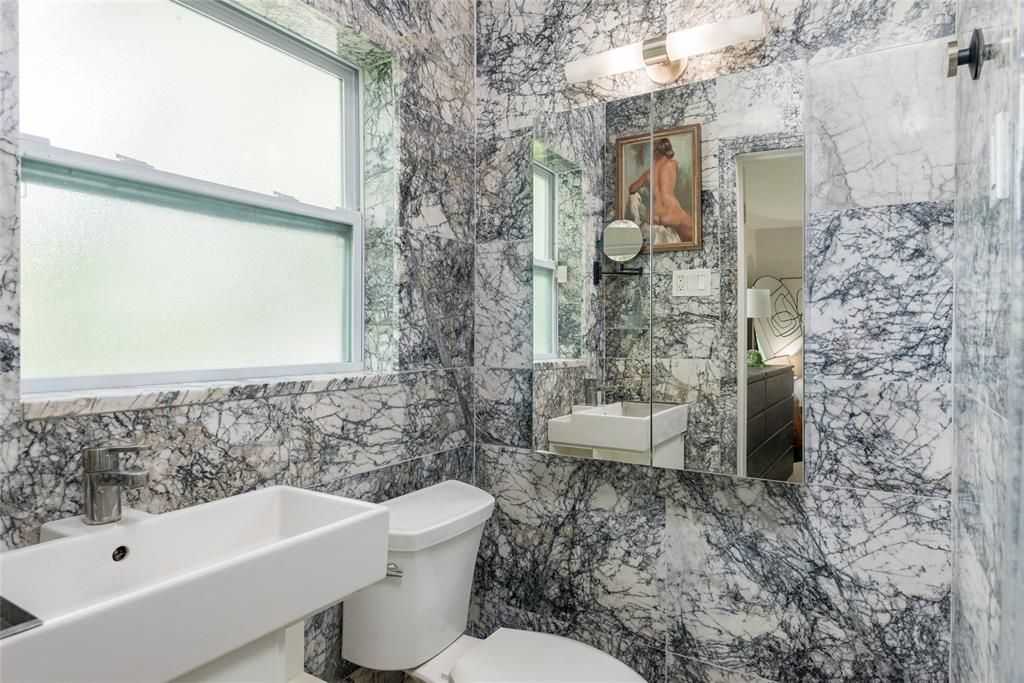 For Sale: $1,398,000 (3 beds, 2 baths, 1818 Square Feet)