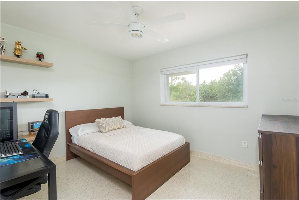 For Sale: $1,398,000 (3 beds, 2 baths, 1818 Square Feet)