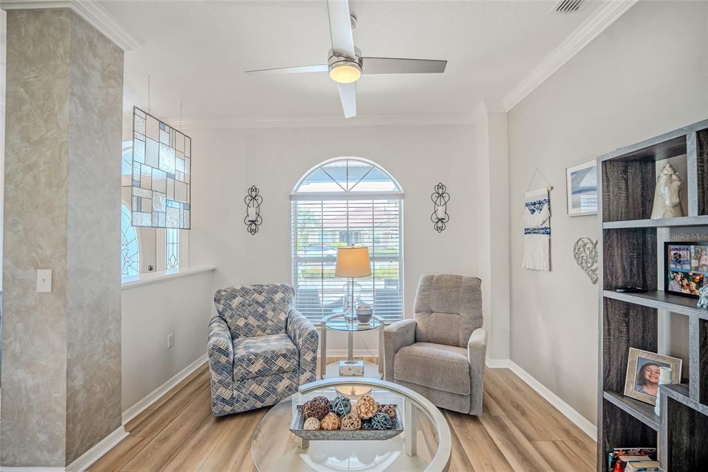 For Sale: $419,700 (3 beds, 2 baths, 2096 Square Feet)