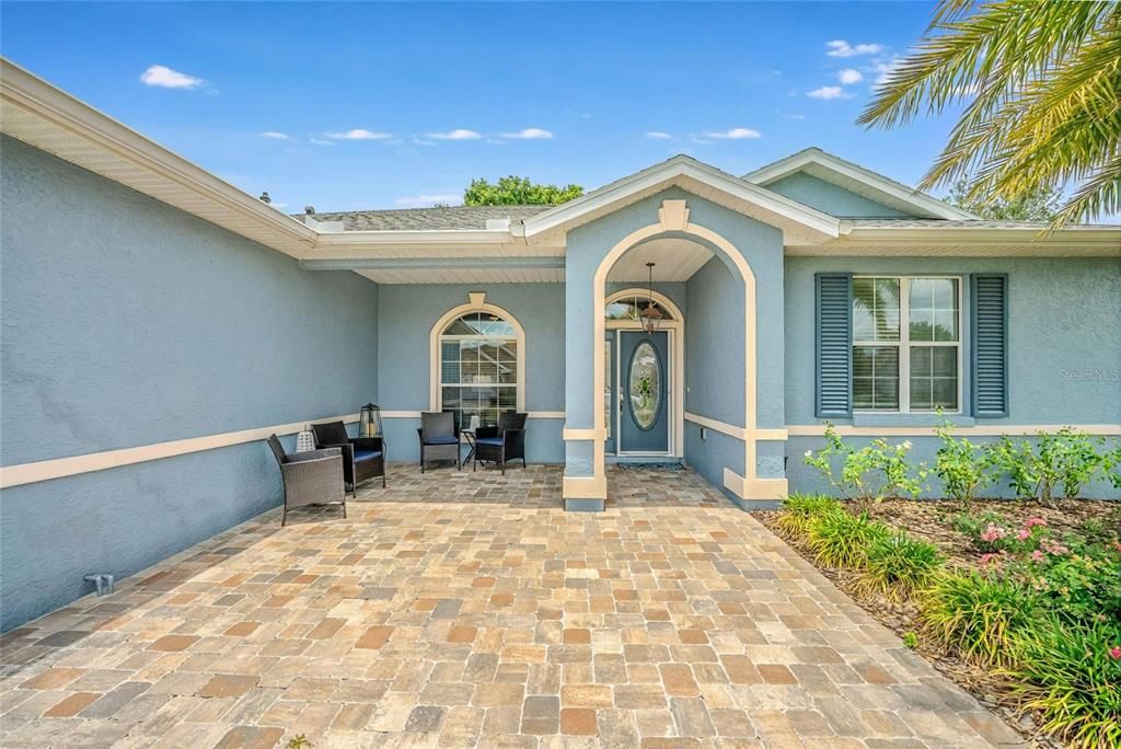 For Sale: $419,700 (3 beds, 2 baths, 2096 Square Feet)