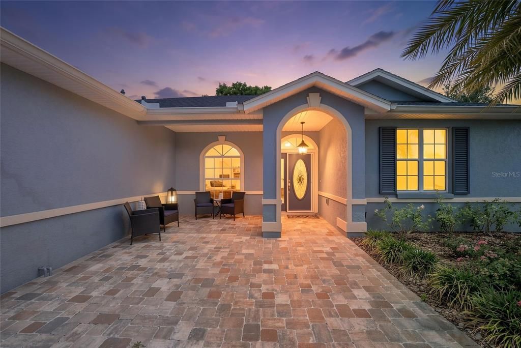 For Sale: $419,700 (3 beds, 2 baths, 2096 Square Feet)