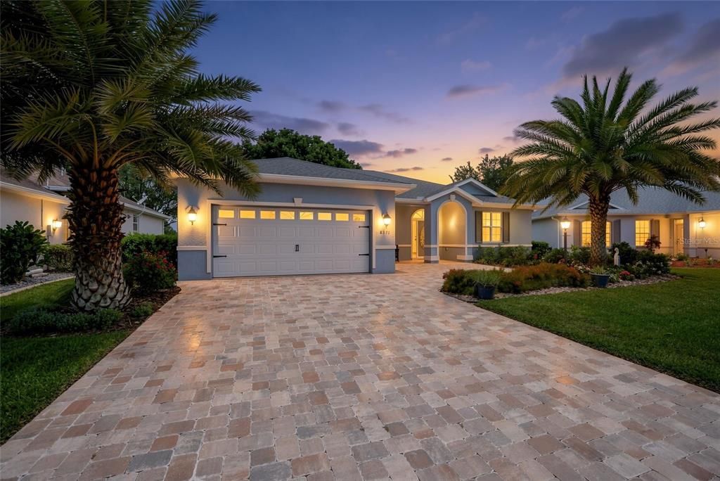 For Sale: $419,700 (3 beds, 2 baths, 2096 Square Feet)