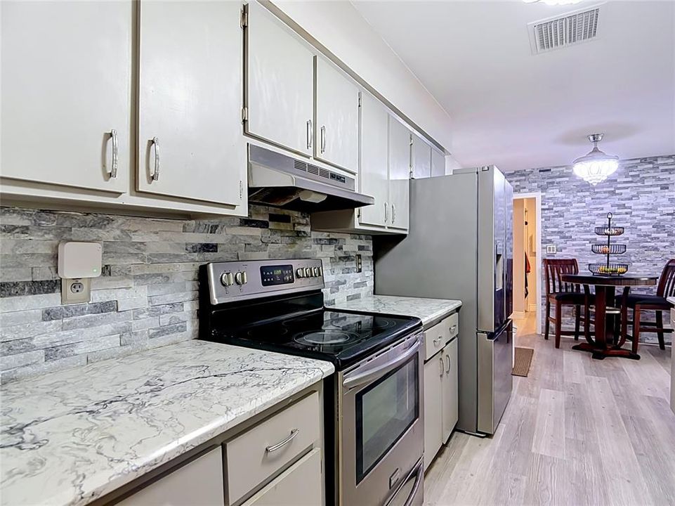 For Sale: $789,000 (3 beds, 3 baths, 3488 Square Feet)