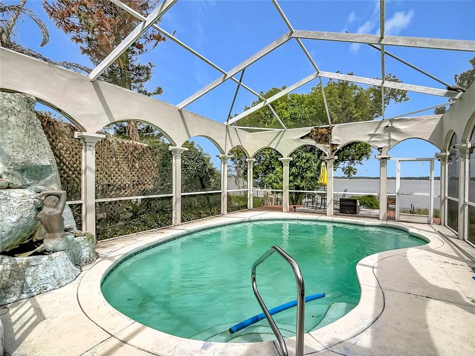 For Sale: $789,000 (3 beds, 3 baths, 3488 Square Feet)