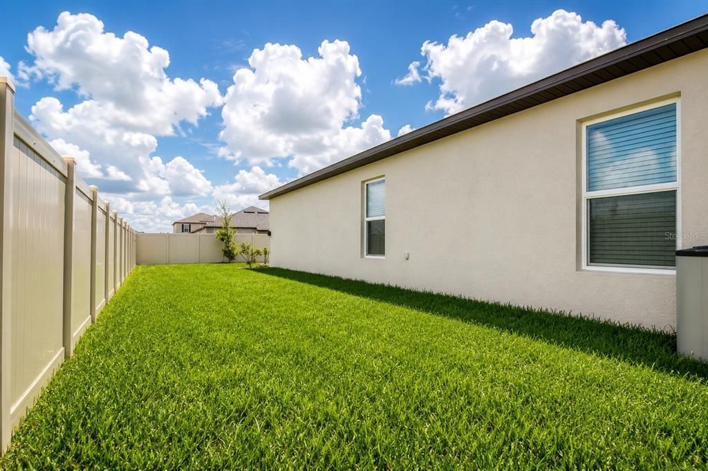 For Rent: $2,500 (4 beds, 2 baths, 1935 Square Feet)