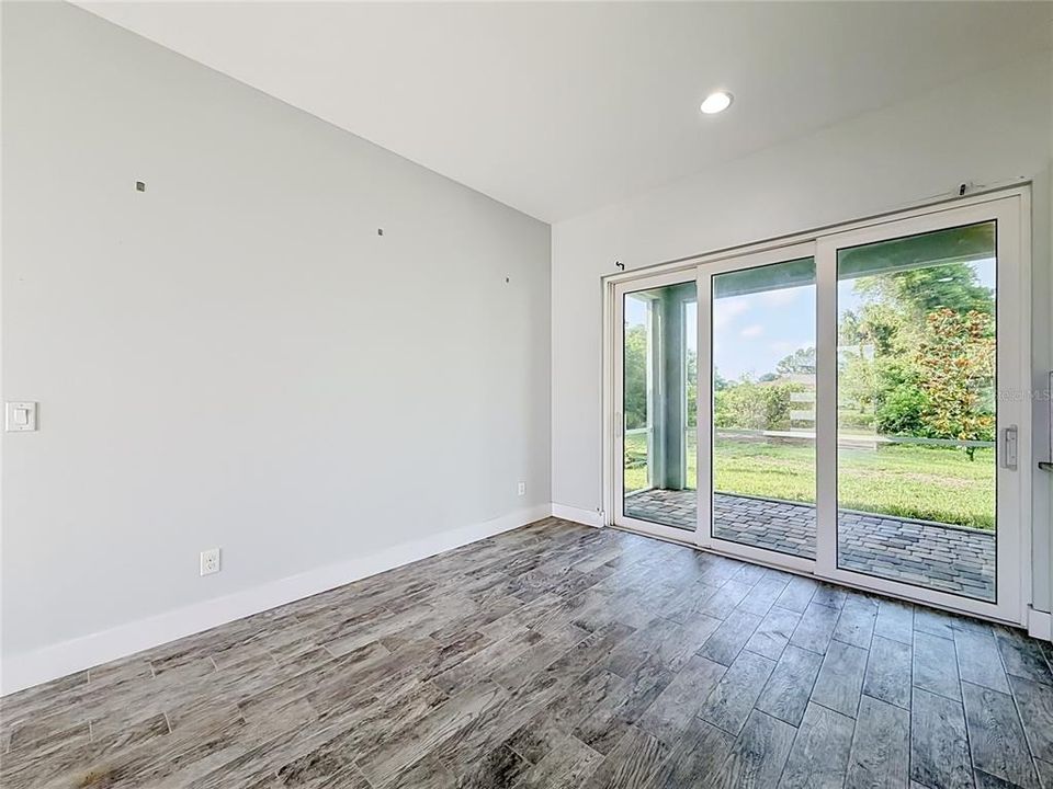 For Sale: $315,000 (3 beds, 2 baths, 1685 Square Feet)