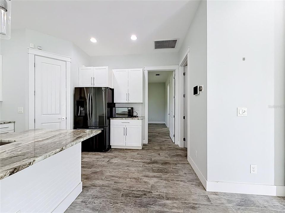 For Sale: $315,000 (3 beds, 2 baths, 1685 Square Feet)