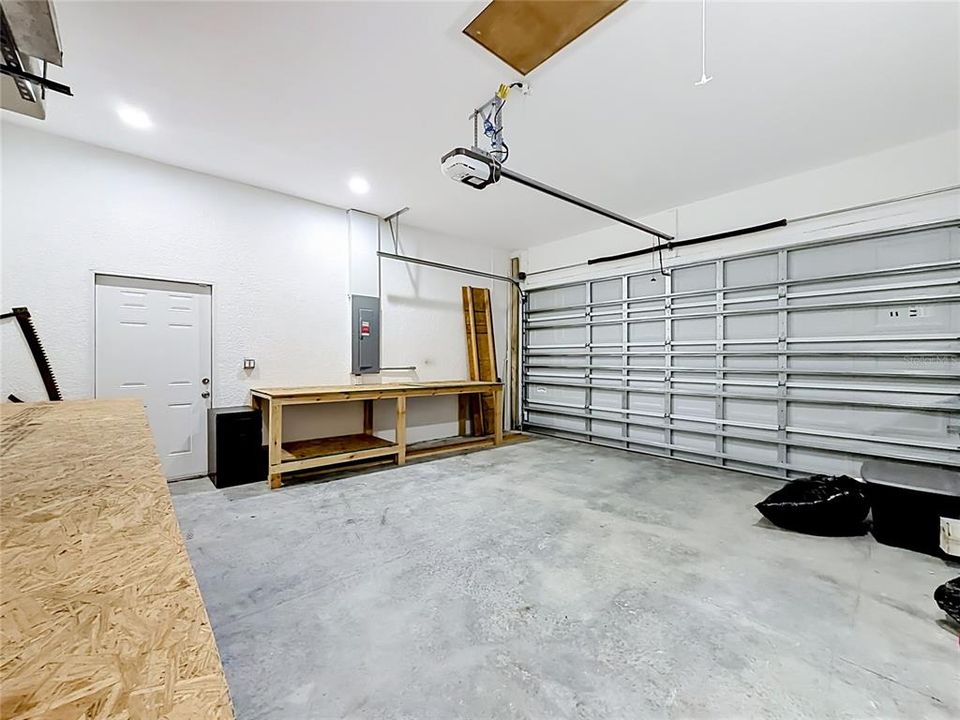 For Sale: $315,000 (3 beds, 2 baths, 1685 Square Feet)