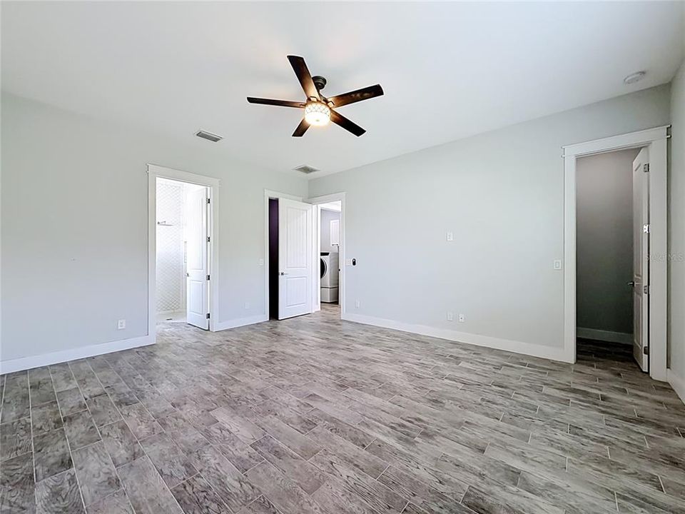 For Sale: $315,000 (3 beds, 2 baths, 1685 Square Feet)