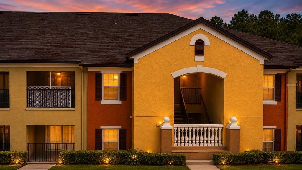 For Sale: $184,900 (1 beds, 1 baths, 732 Square Feet)