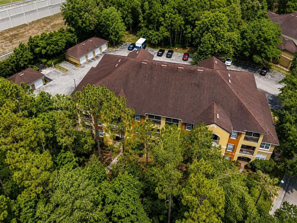 For Sale: $184,900 (1 beds, 1 baths, 732 Square Feet)