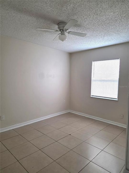 For Sale: $318,000 (3 beds, 2 baths, 1260 Square Feet)