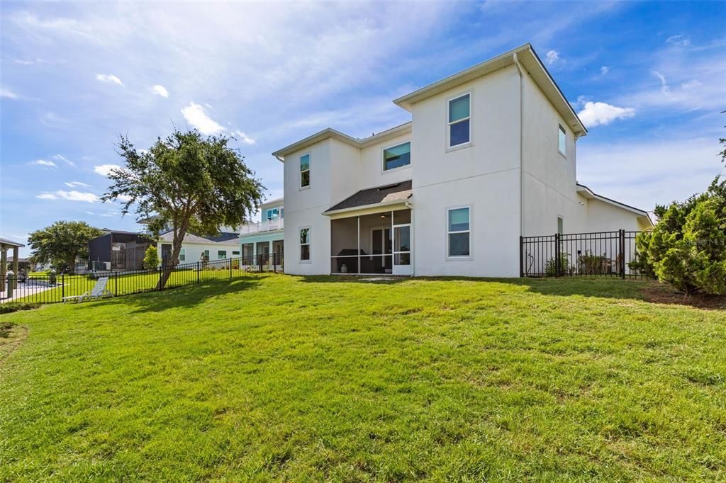 En Venta: $1,100,000 (3 camas, 3 baños, 2511 Pies cuadrados)