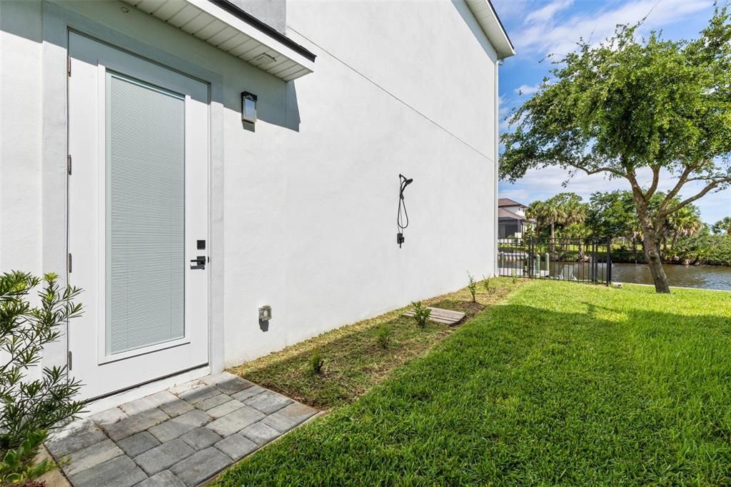 En Venta: $1,100,000 (3 camas, 3 baños, 2511 Pies cuadrados)