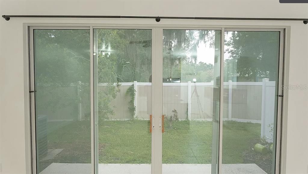 For Rent: $2,600 (3 beds, 2 baths, 1872 Square Feet)