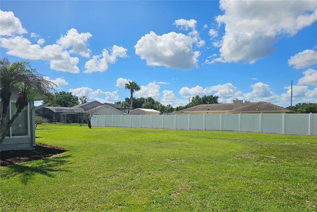 En Venta: $405,000 (4 camas, 2 baños, 1828 Pies cuadrados)