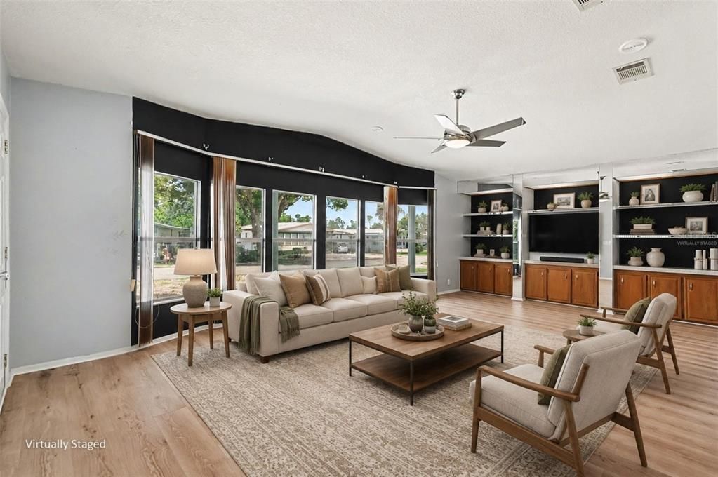 For Sale: $175,000 (2 beds, 2 baths, 1635 Square Feet)