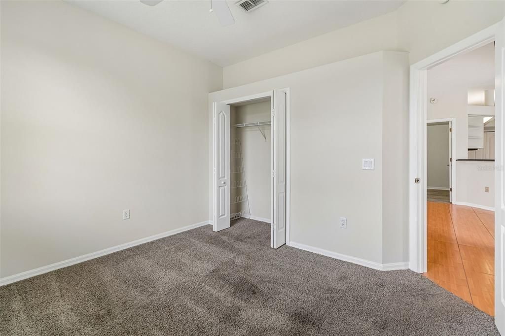 For Sale: $415,000 (3 beds, 2 baths, 1633 Square Feet)