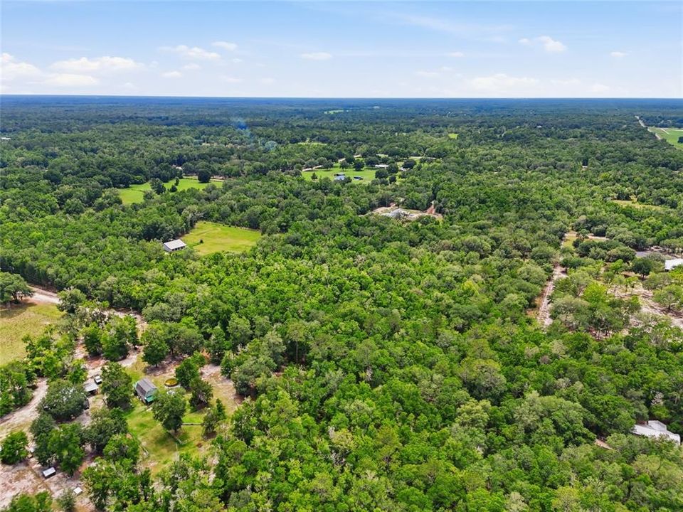 На продажу: $145,000 (10.02 acres)