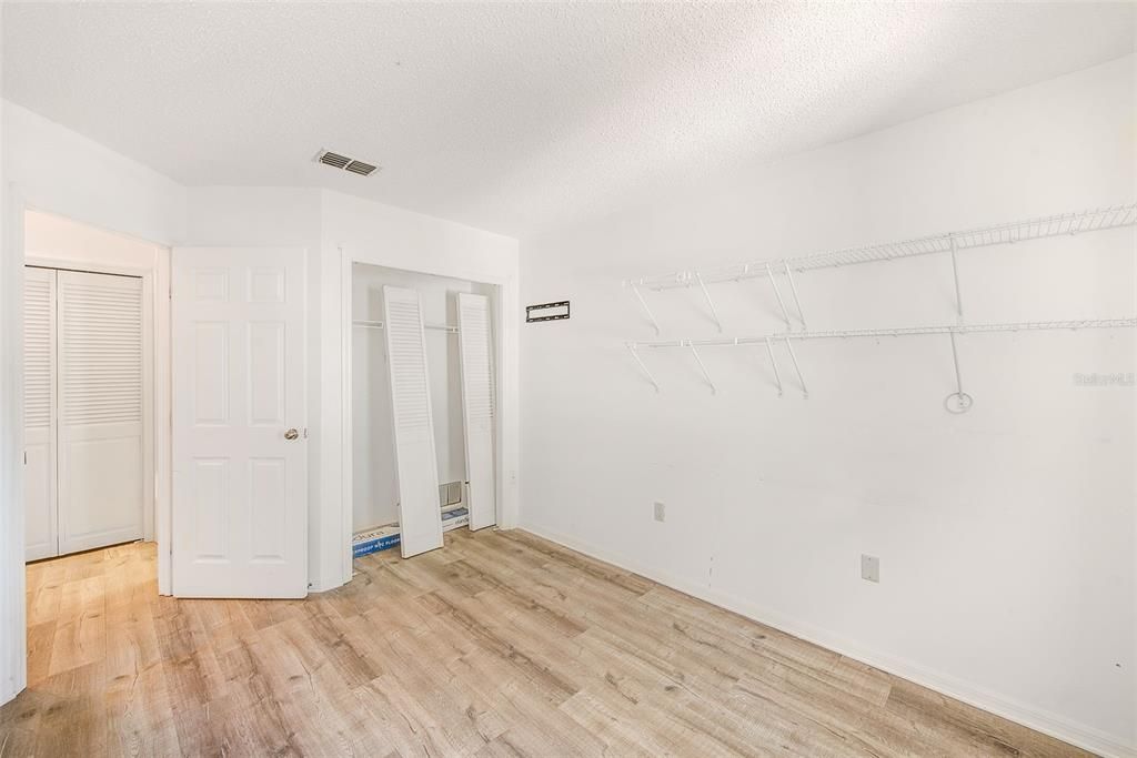 En Venta: $170,000 (2 camas, 2 baños, 907 Pies cuadrados)