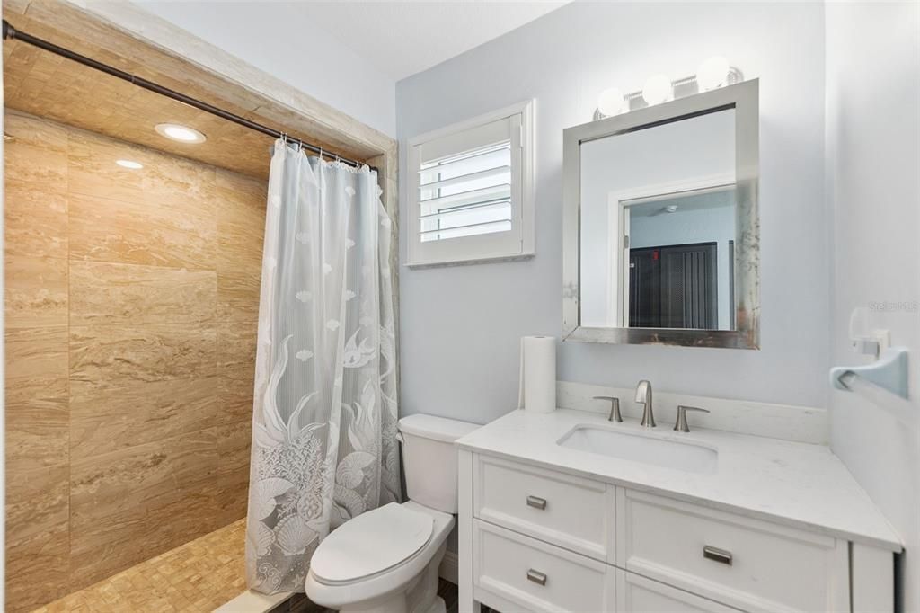 En Venta: $1,047,000 (3 camas, 2 baños, 1804 Pies cuadrados)