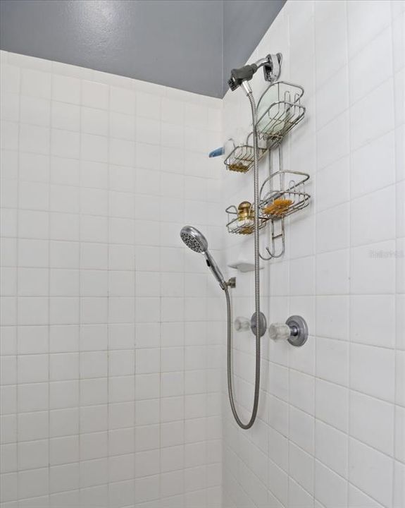 For Sale: $319,900 (2 beds, 2 baths, 1668 Square Feet)