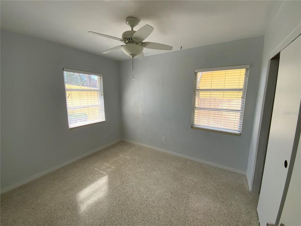 En Venta: $353,000 (2 camas, 1 baños, 920 Pies cuadrados)