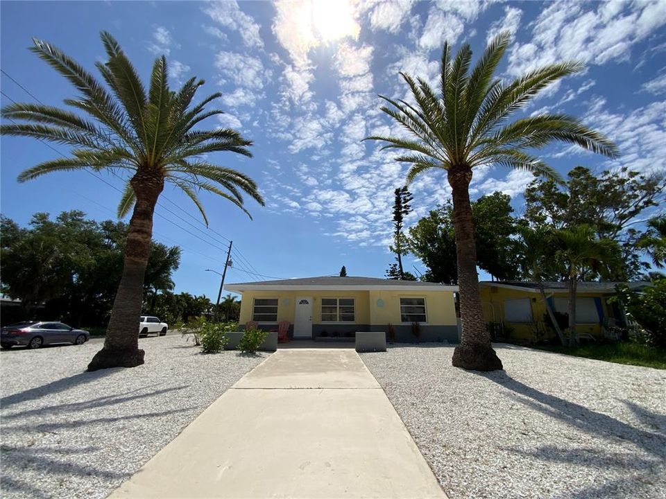 En Venta: $353,000 (2 camas, 1 baños, 920 Pies cuadrados)