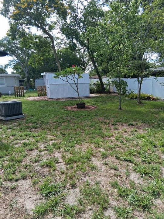 For Sale: $329,900 (3 beds, 1 baths, 1218 Square Feet)