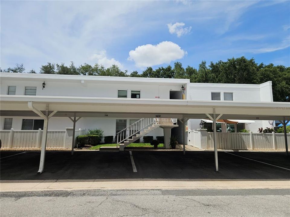 For Sale: $202,000 (2 beds, 2 baths, 1185 Square Feet)