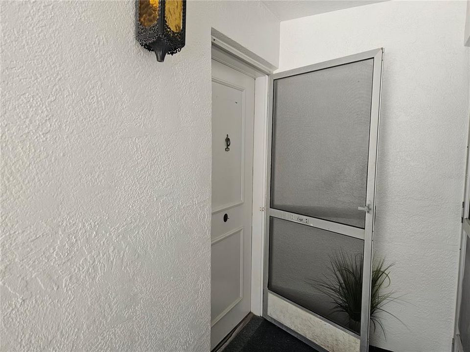 For Sale: $202,000 (2 beds, 2 baths, 1185 Square Feet)